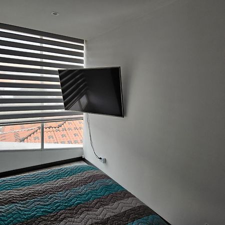 Hermoso Departamento, Centrico Y Tranquilo キト エクステリア 写真