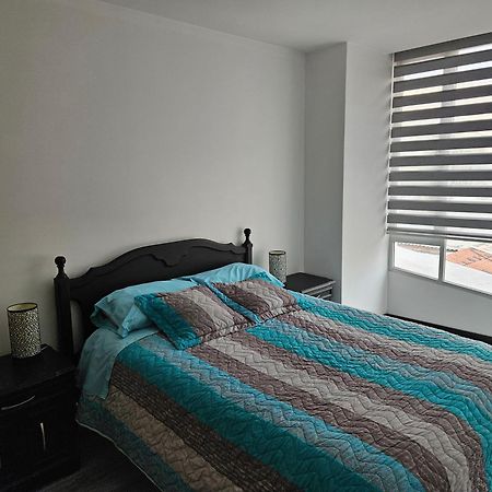 Hermoso Departamento, Centrico Y Tranquilo キト エクステリア 写真