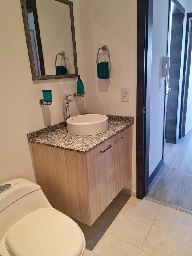 Hermoso Departamento, Centrico Y Tranquilo キト エクステリア 写真