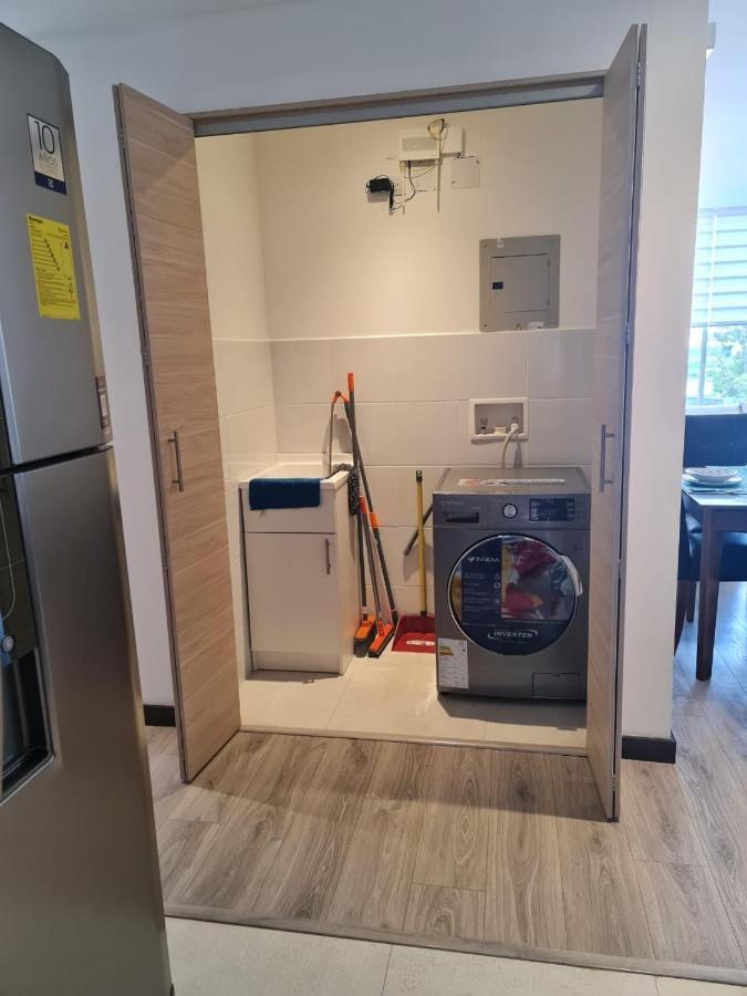 Hermoso Departamento, Centrico Y Tranquilo キト エクステリア 写真
