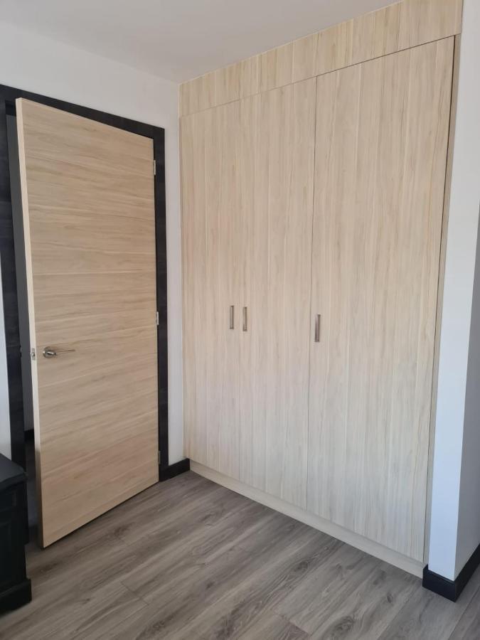 Hermoso Departamento, Centrico Y Tranquilo キト エクステリア 写真