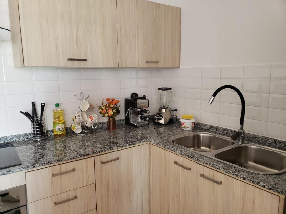 Hermoso Departamento, Centrico Y Tranquilo キト エクステリア 写真