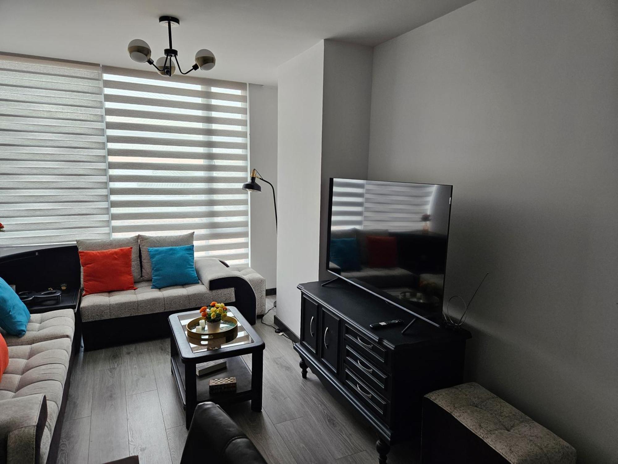Hermoso Departamento, Centrico Y Tranquilo キト エクステリア 写真